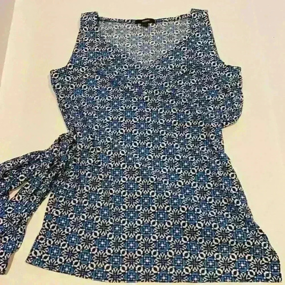 Alfani Tops - Alfani wrap tie sleeveless top blue pattern med